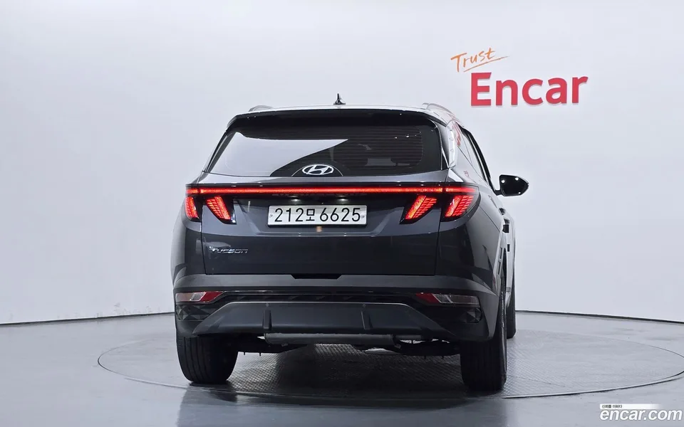 Hyundai Tucson Hybrid 2WD 2022 — миниатюра 4