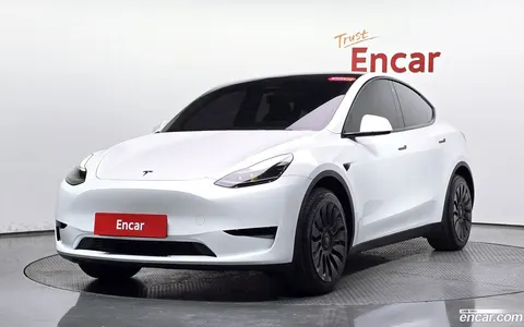 Tesla Model Y 2024 buy in Moscow