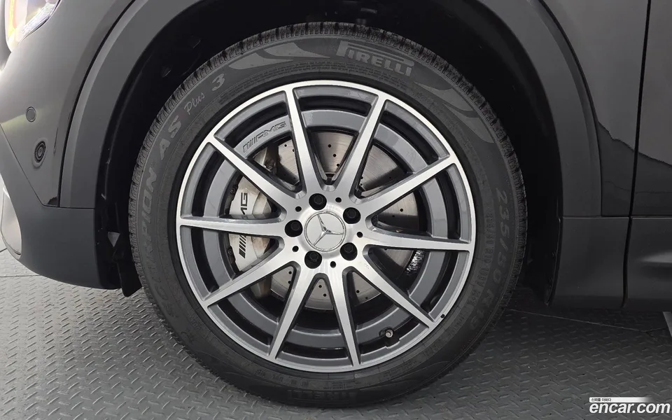 Mercedes-Benz GLB-Class AMG GLB35 4MATIC 2022 — миниатюра 2