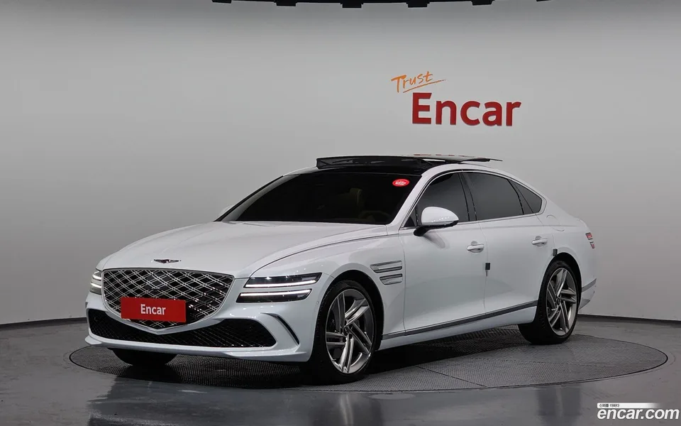 Genesis G80 2.5 AWD 2025 — фото 1, купить с доставкой в Москву