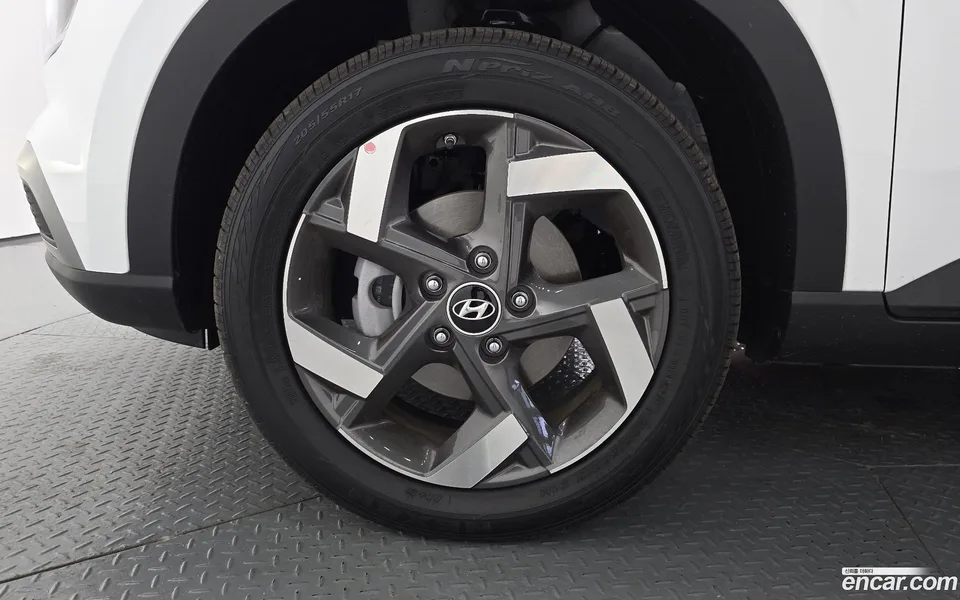 Hyundai Venue 1.6 2025 — миниатюра 5