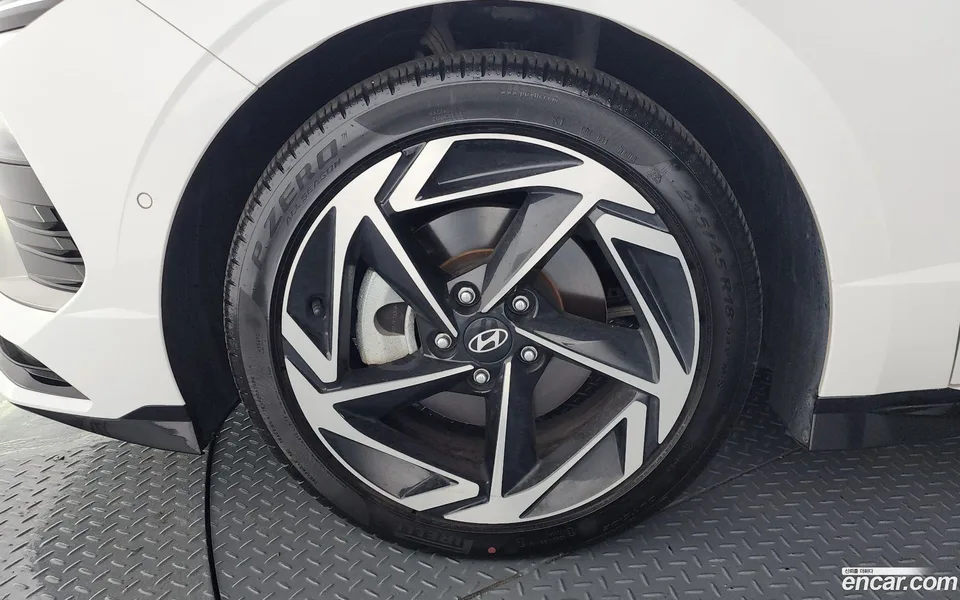 Hyundai Sonata The Edge Hybrid 2023 — миниатюра 2