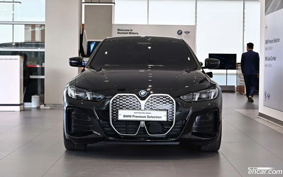 BMW i4 eDrive40 M 2025 — миниатюра 3