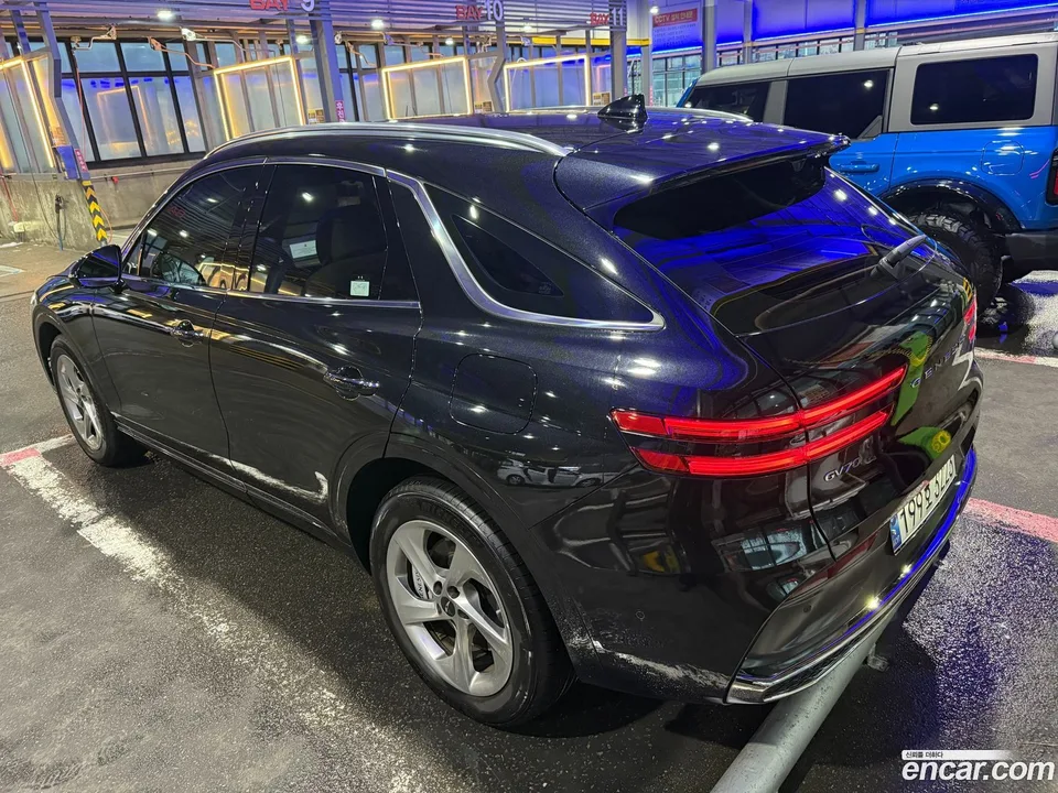 Genesis GV70 2.5T AWD 2024 — миниатюра 2