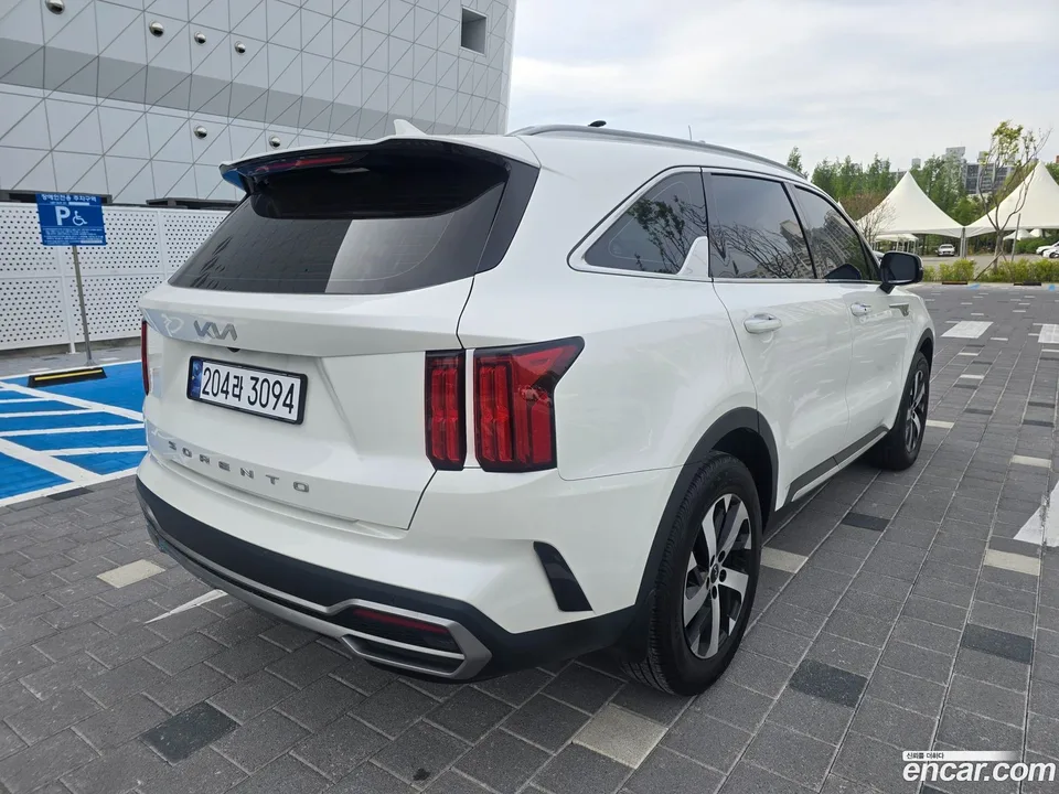Kia Sorento 2.5T 2WD 2022 — миниатюра 2