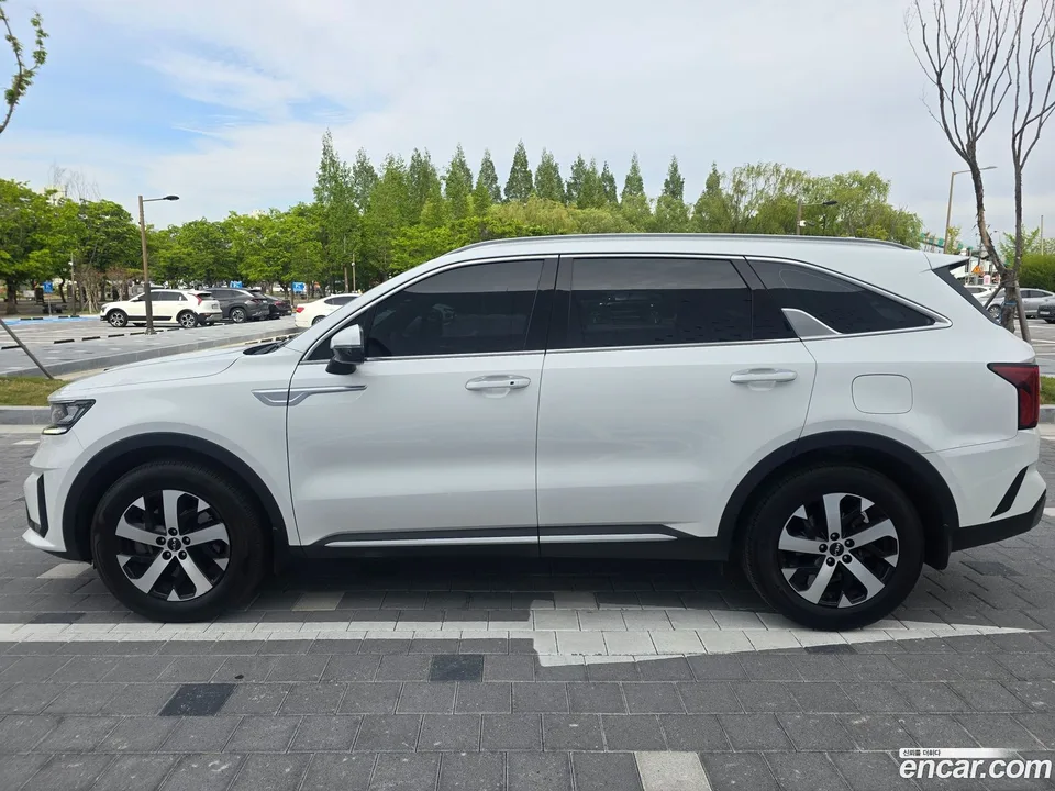 Kia Sorento 2.5T 2WD 2022 — миниатюра 3