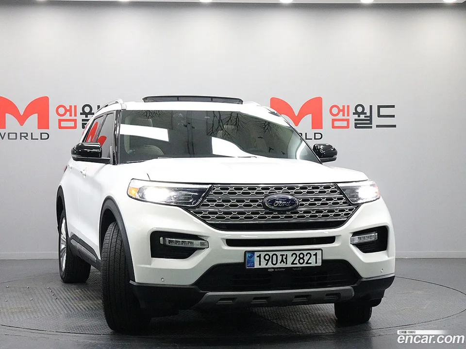 Ford Explorer 2.3 4WD 2023 — миниатюра 2
