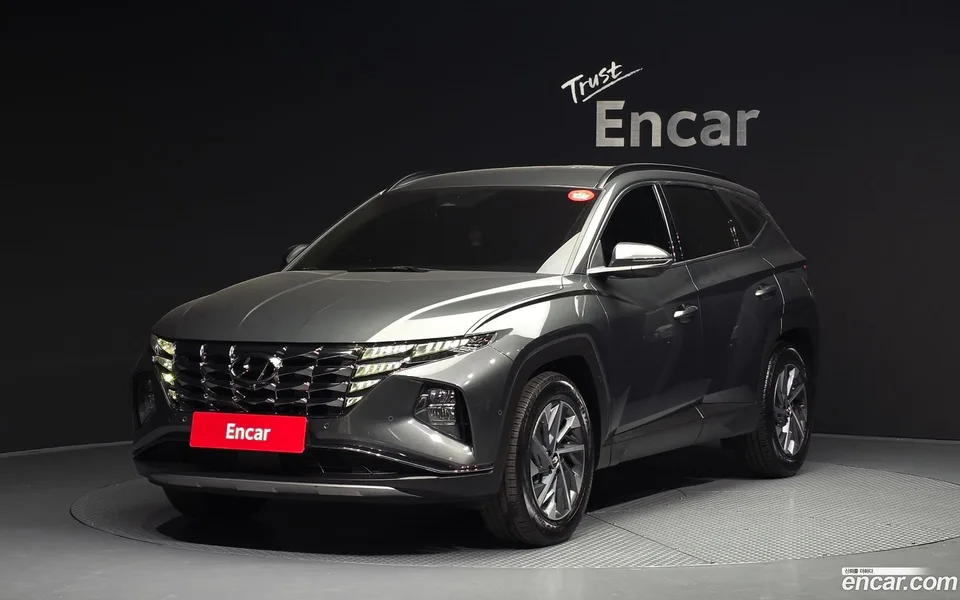 Hyundai Tucson Hybrid 2WD 2022 — фото 1, купить с доставкой в Москву