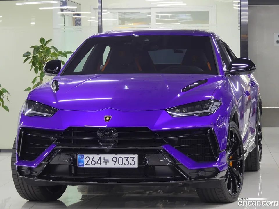 Lamborghini Urus 4.0 V8 S 2024 — фото 1, купить с доставкой в Москву