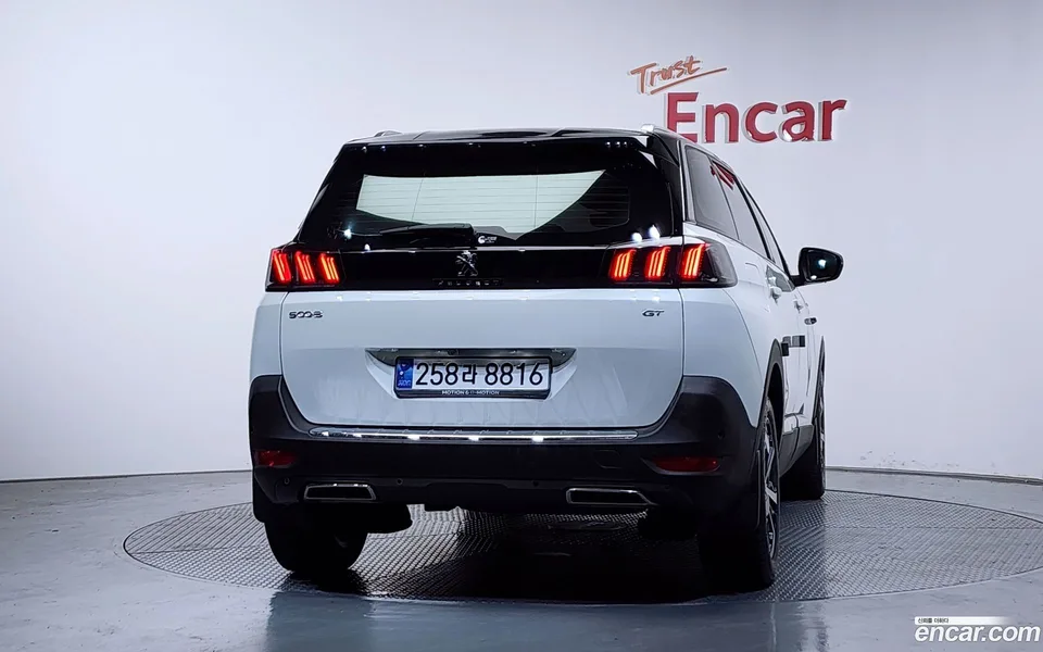 Peugeot 5008 1.5 BlueHDi GT 2022 — миниатюра 4