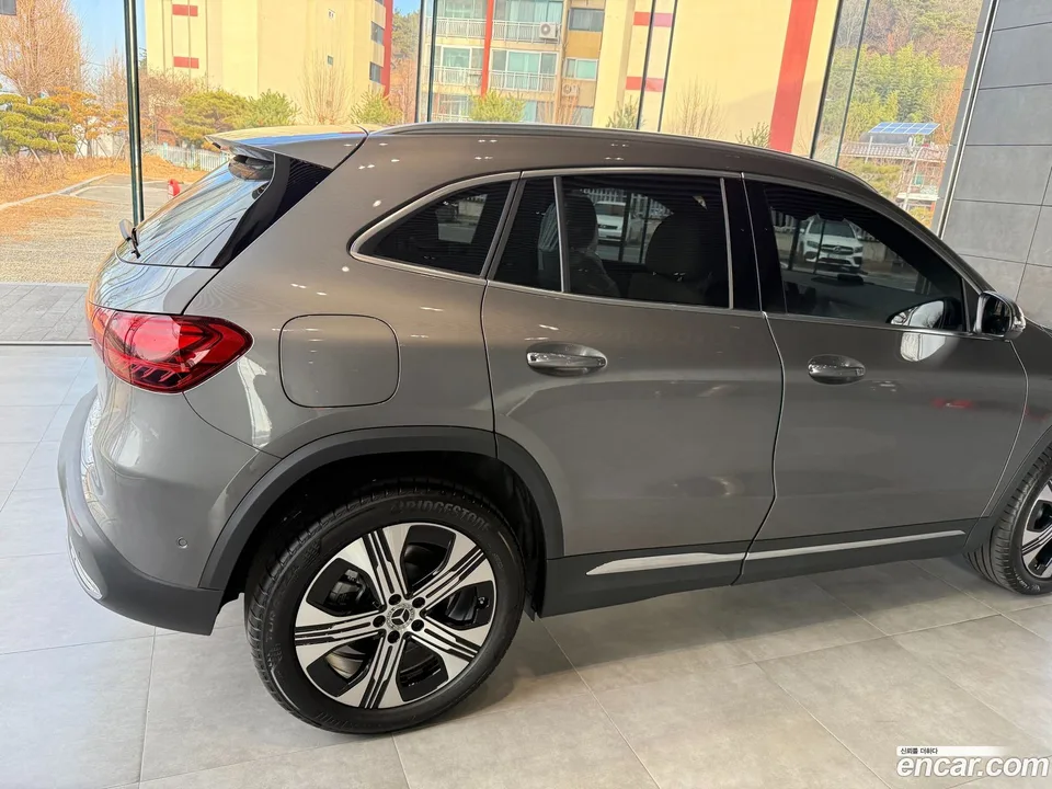 Mercedes-Benz EQA EQA250 2025 — миниатюра 2