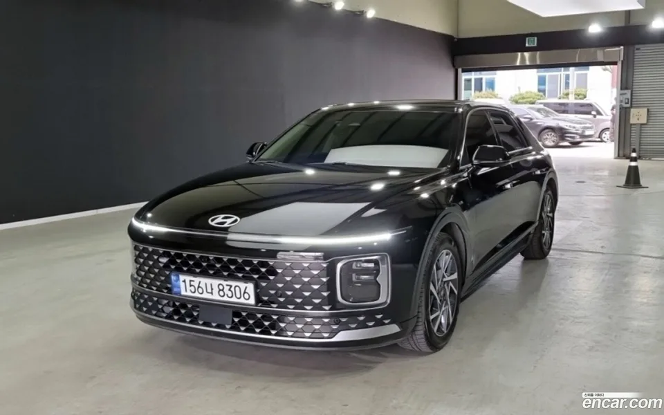 Hyundai Grandeur 2.5 2WD 2023 — фото 1, купить с доставкой в Москву