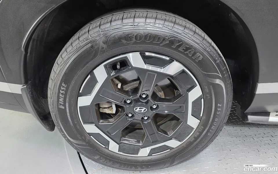 Hyundai SantaFe 2.5T 4WD 2023 — миниатюра 2