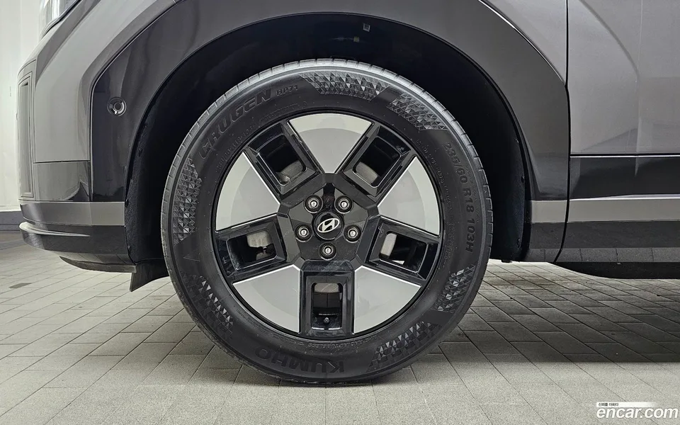 Hyundai SantaFe HEV 1.6 2WD 2023 — миниатюра 5