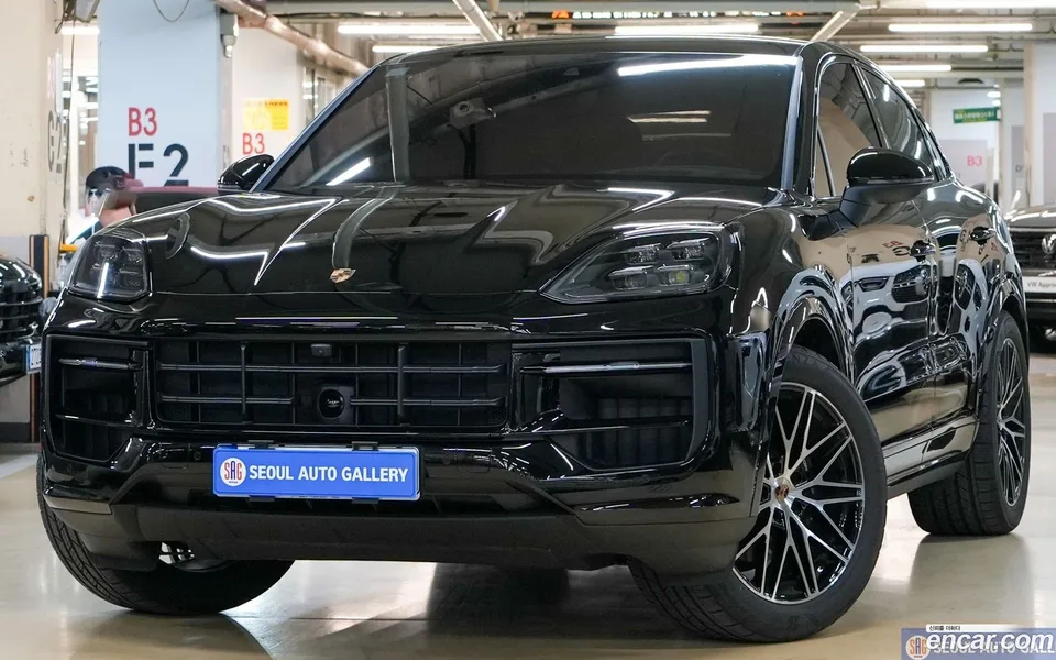 Porsche Cayenne 3.0 2026 — миниатюра 3