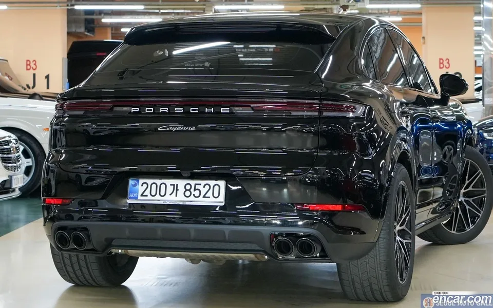 Porsche Cayenne 3.0 2026 — миниатюра 4