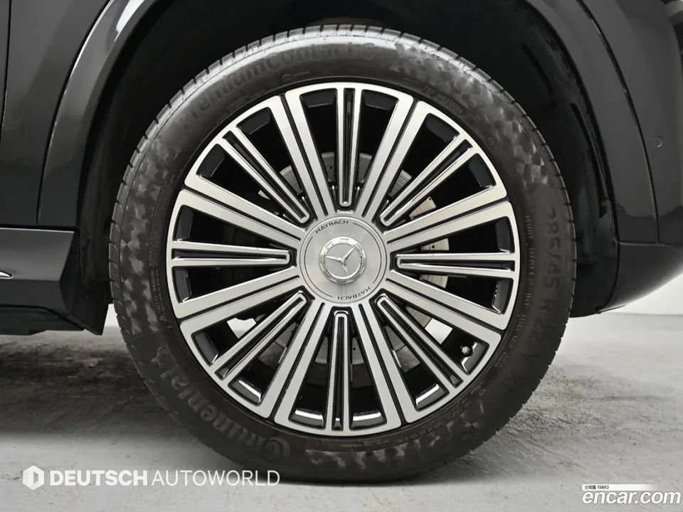 Mercedes-Benz GLS-Class GLS600 4MATIC 2023 — thumbnail 2