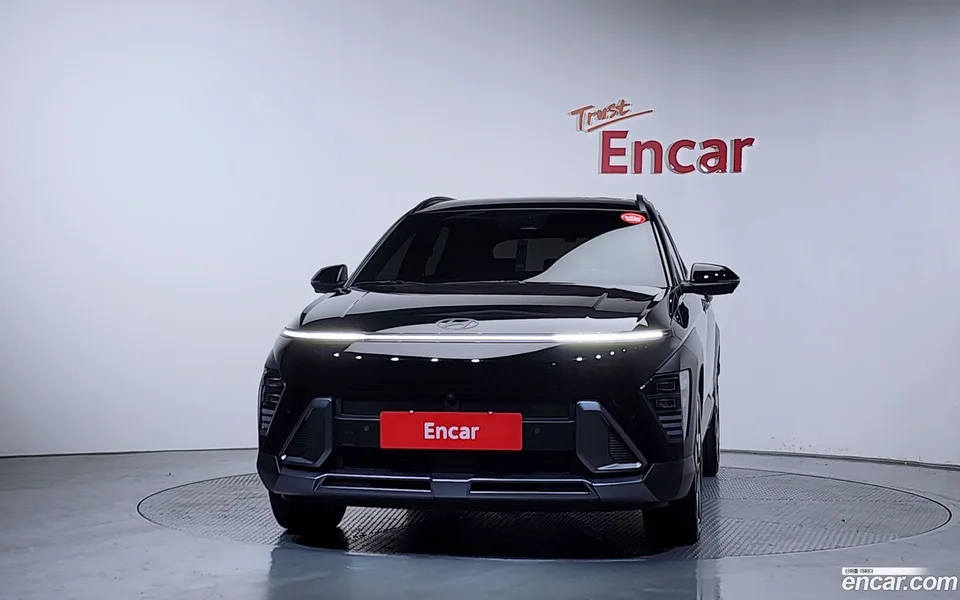 Hyundai Kona 1.6 2WD 2023 — миниатюра 3