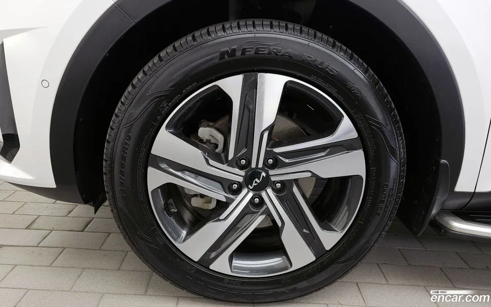 Kia Sorento HEV 1.6 2WD 2023 — миниатюра 2