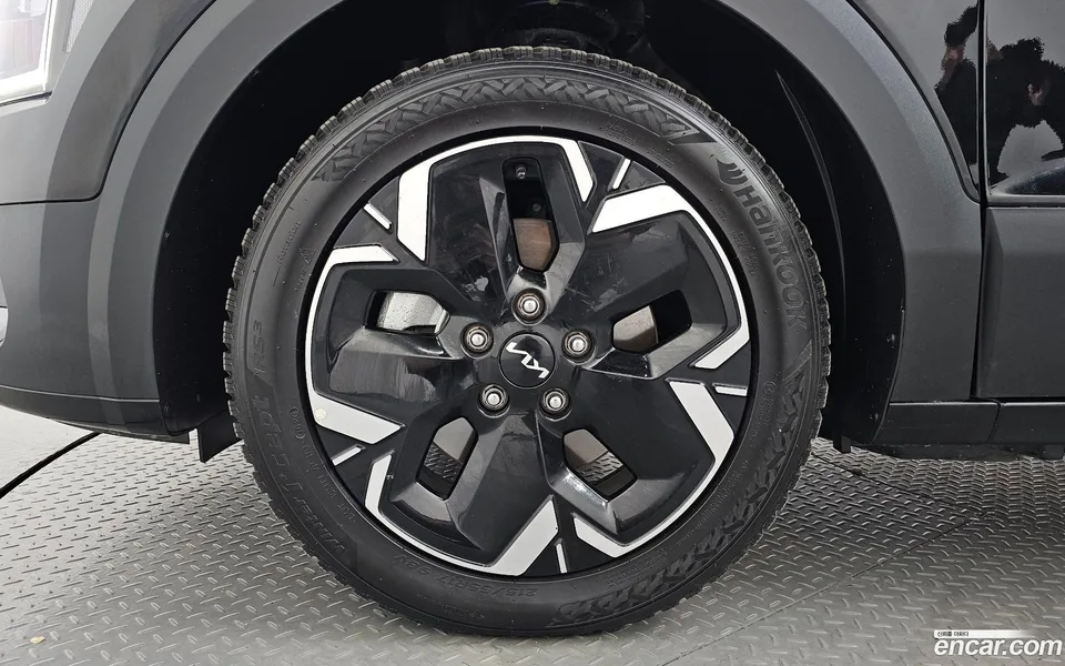 Kia Niro EV 2023 — миниатюра 2