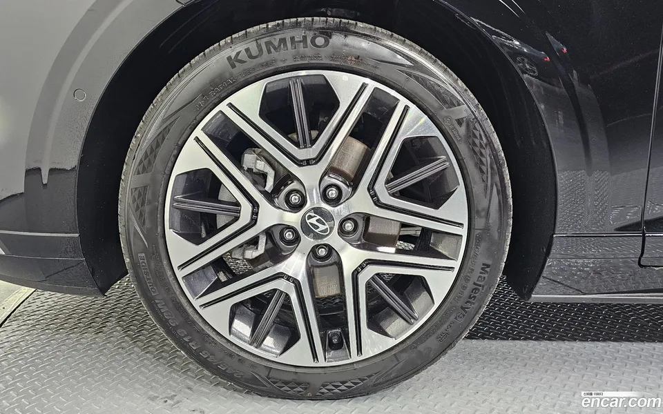 Hyundai Grandeur 2.5 2WD 2025 — миниатюра 2