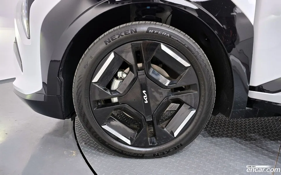 Kia EV3 2WD 2024 — миниатюра 2