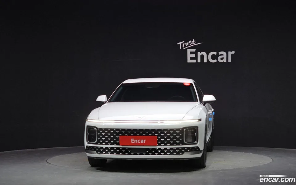 Hyundai Grandeur 2.5 2WD 2024 — миниатюра 3