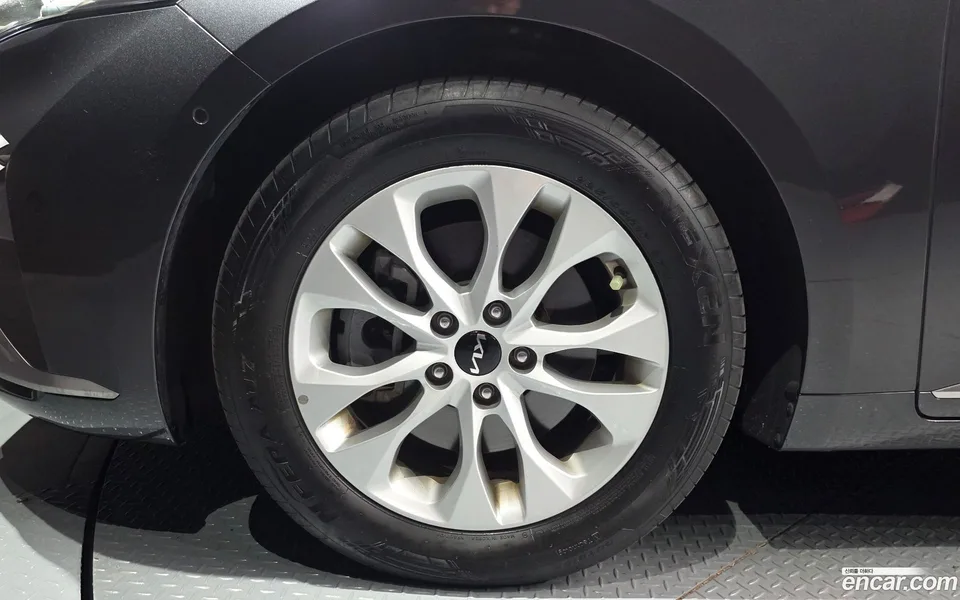 Kia K8 2.5 2WD 2022 — миниатюра 2