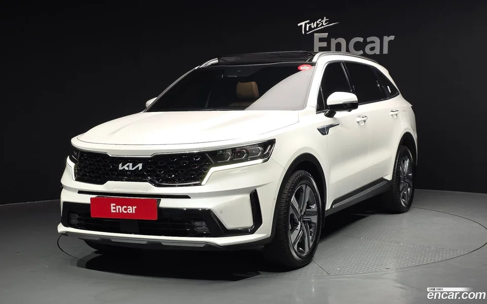 Kia Sorento HEV 1.6 4WD 2022 — фото 1, купить с доставкой в Москву