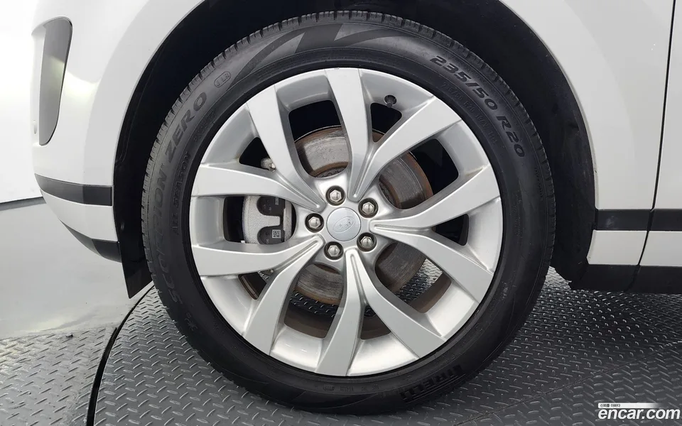 Land Rover Range Rover Evoque P250 SE 2022 — миниатюра 2