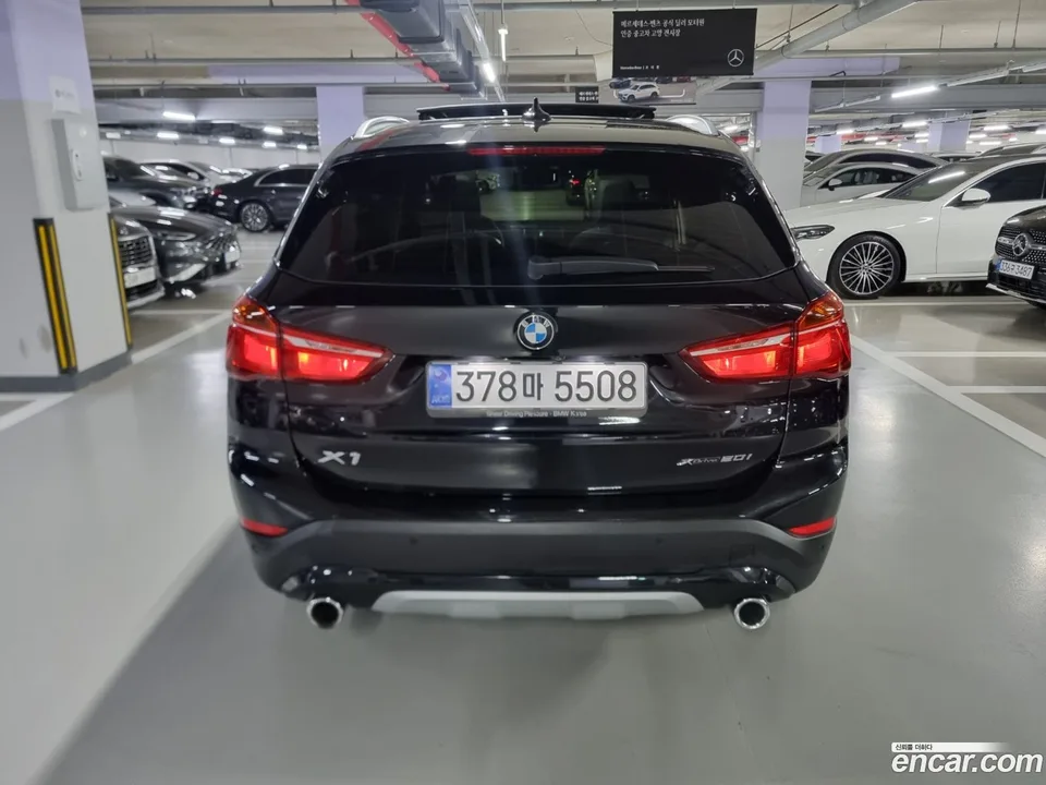 BMW X1 xDrive 20i xLine 2022 — миниатюра 4