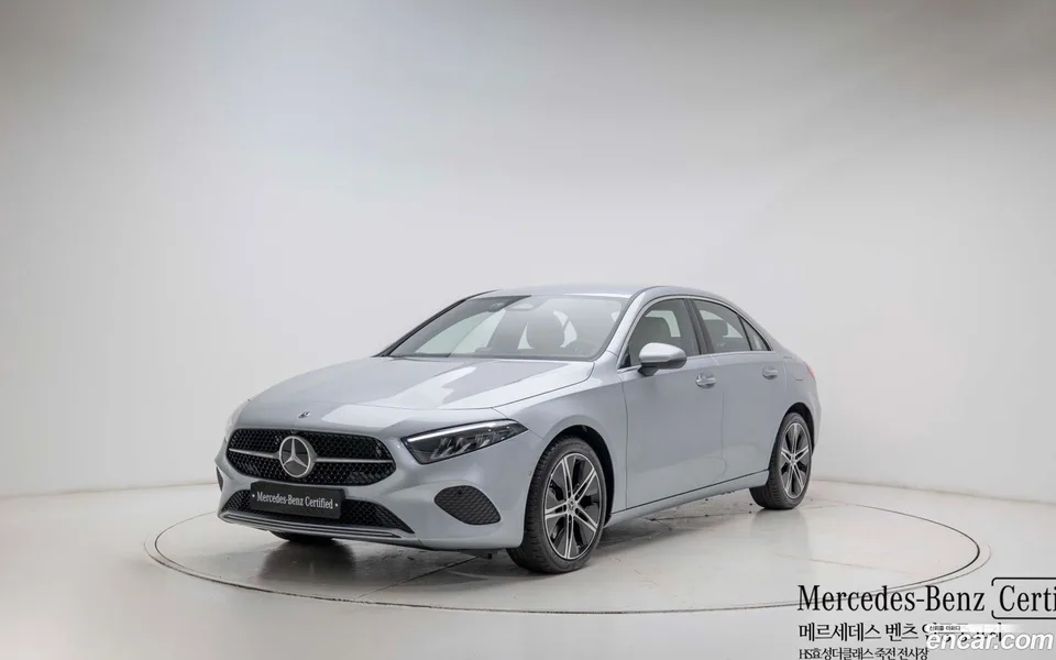 Mercedes-Benz A-Class A220 2025 — фото 1, купить с доставкой в Москву