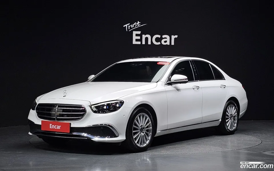 Mercedes-Benz E-Class E250 2022 — фото 1, купить с доставкой в Москву