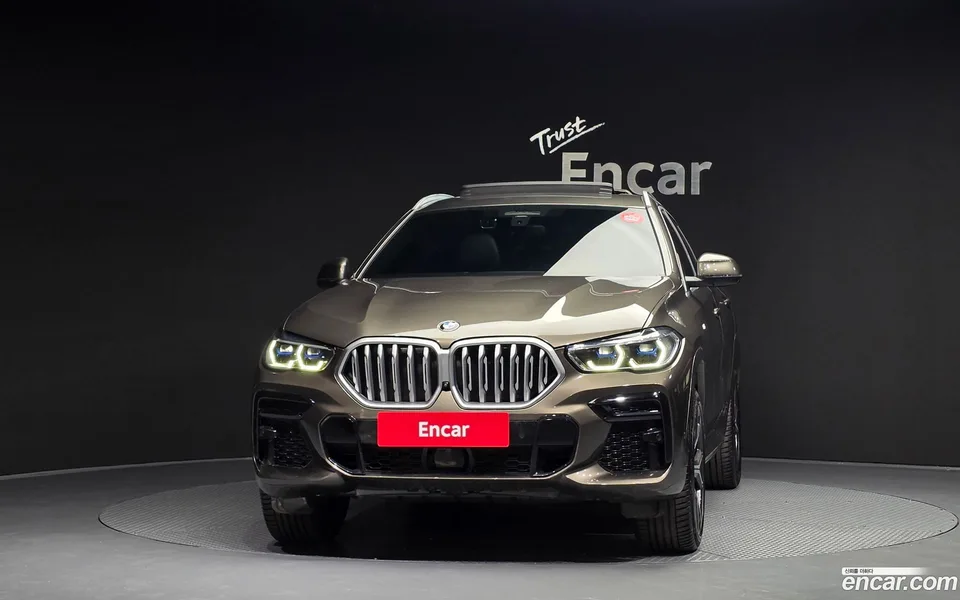 BMW X6 xDrive40i M 2022 — миниатюра 3