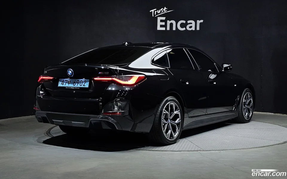 BMW i4 eDrive40 M 2024 — миниатюра 2