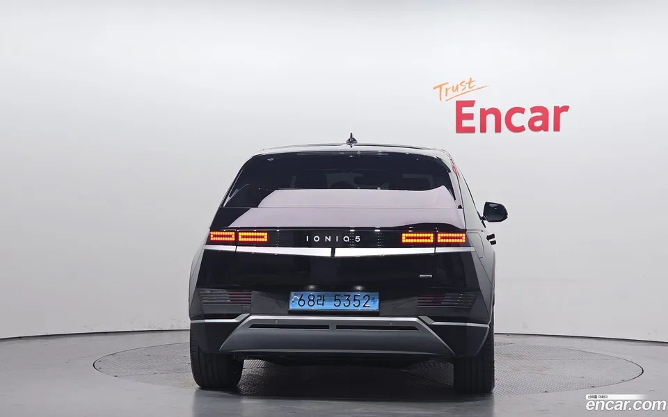 Hyundai Ioniq 5 AWD 2023 — миниатюра 4
