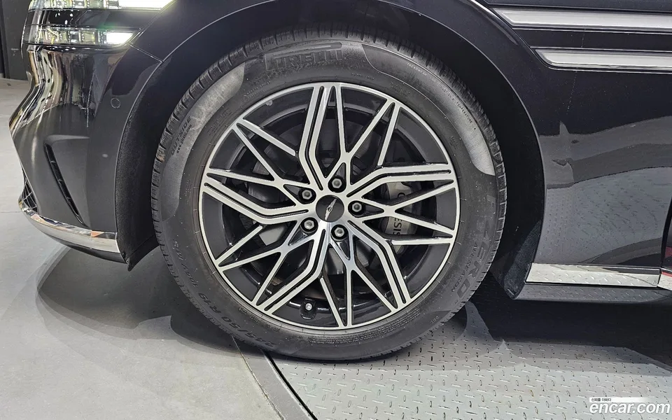 Genesis G90 3.5 2WD 2023 — миниатюра 5