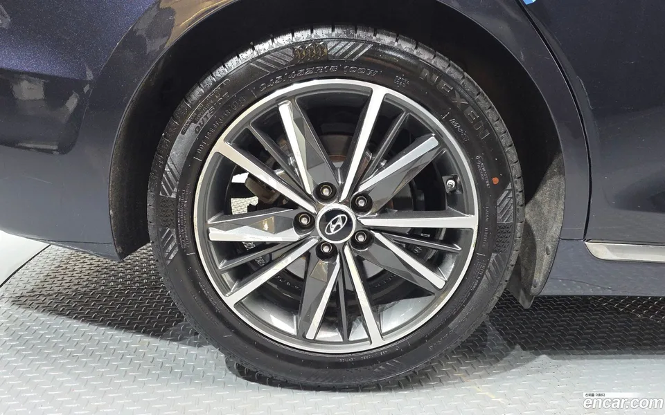 Hyundai Grandeur IG 2.5 2022 — миниатюра 2