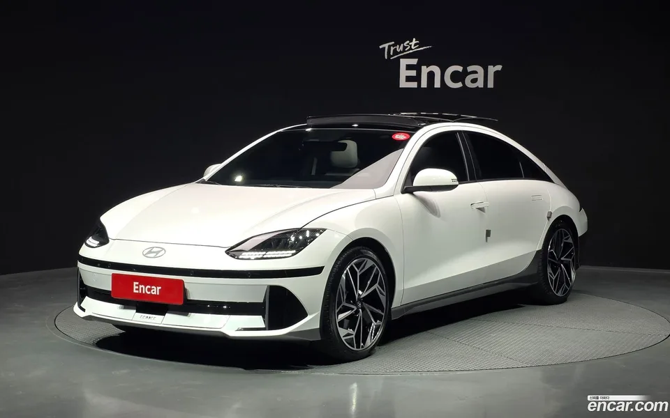 Hyundai Ioniq 6 AWD 2022 — фото 1, купить с доставкой в Москву