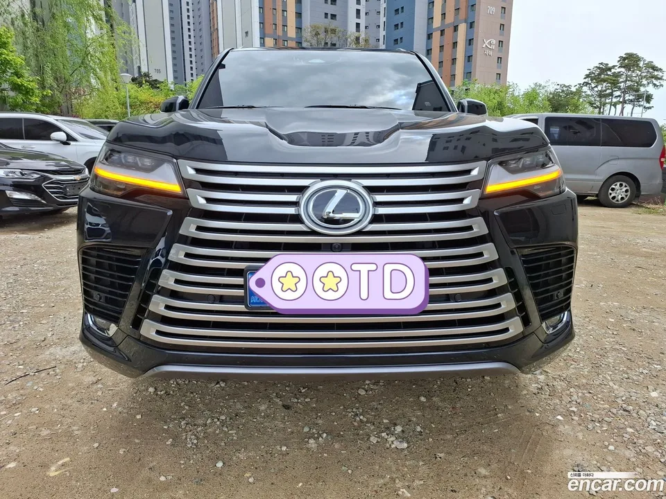 Lexus LX 700h VIP 2026 — фото 1, купить с доставкой в Москву