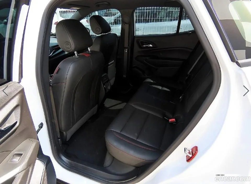 Chevrolet Trax Crossover 1.2 RS 2024 — миниатюра 2