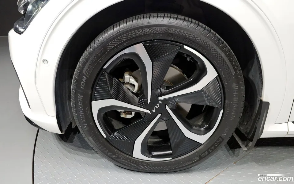 Kia EV6 4WD 2022 — миниатюра 5