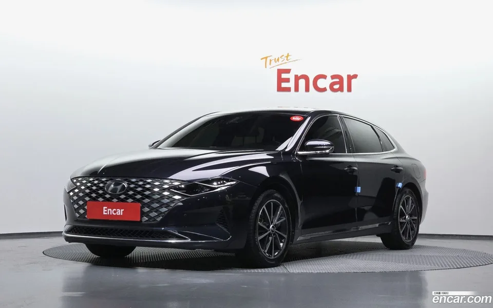 Hyundai Grandeur IG 2.5 2022 — фото 1, купить с доставкой в Москву