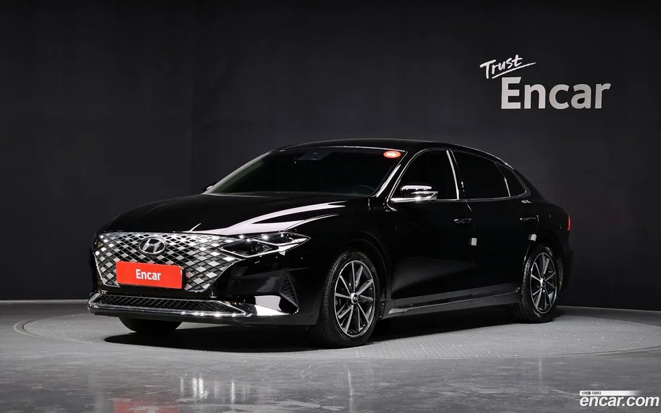 Hyundai Grandeur IG 2.5 2022 — фото 1, купить с доставкой в Москву