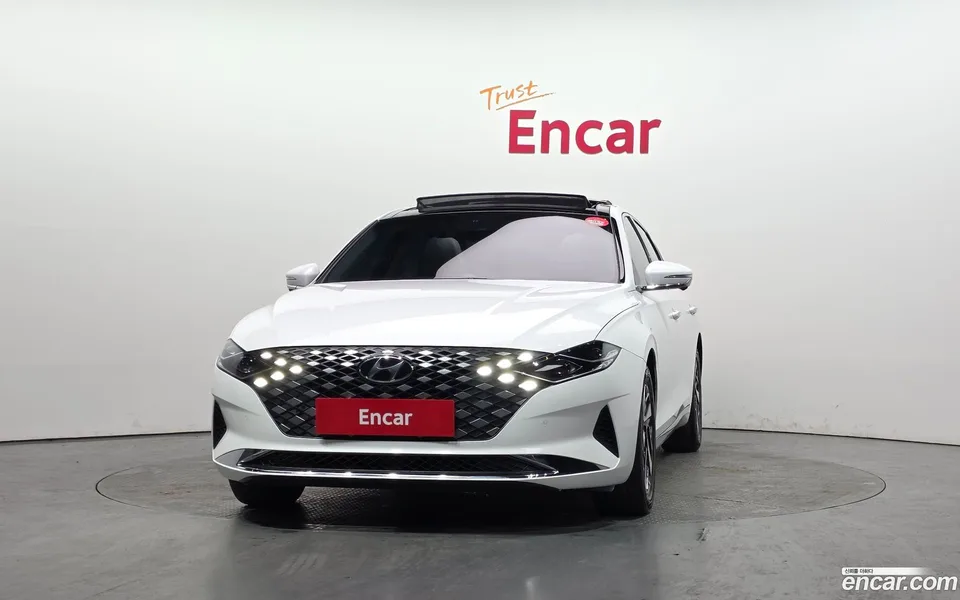 Hyundai Grandeur IG Hybrid 2022 — миниатюра 3