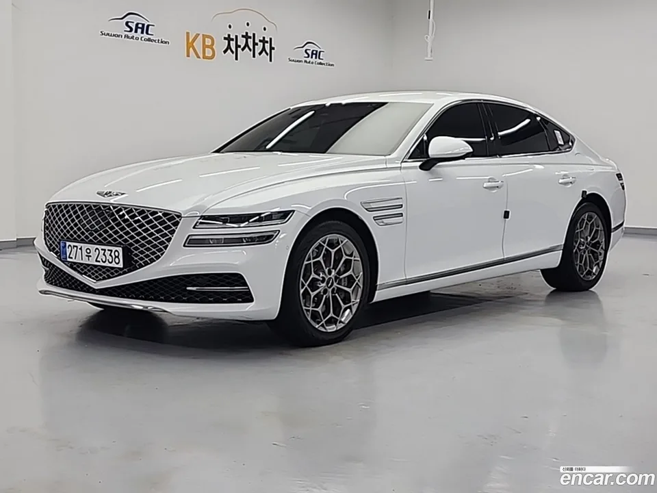 Genesis G80 2.5 2WD 2023 — фото 1, купить с доставкой в Москву