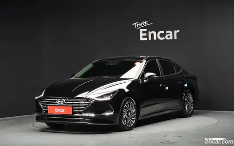 Hyundai Sonata Hybrid 2022 buy in Moscow
