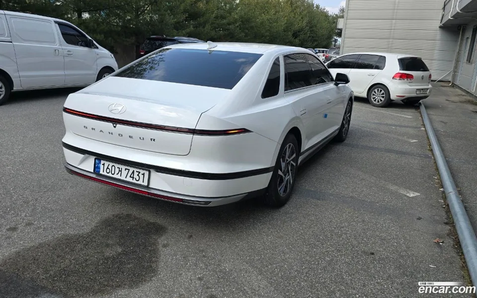 Hyundai Grandeur 3.5 LPG 2WD 2023 — thumbnail 2