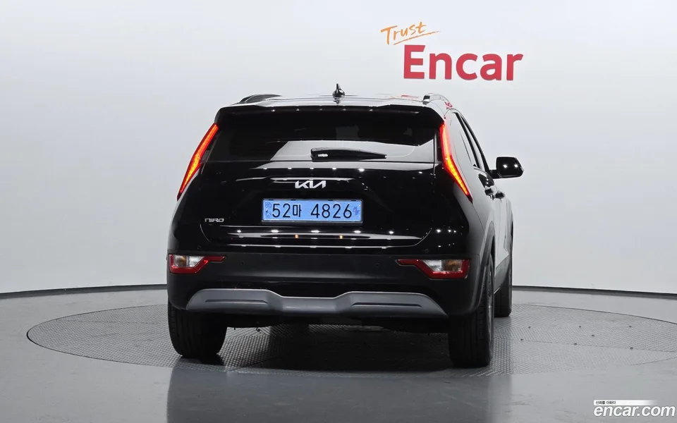 Kia Niro EV 2023 — миниатюра 4
