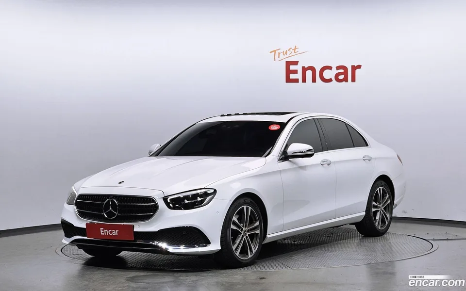 Mercedes-Benz E-Class E250 2023 — фото 1, купить с доставкой в Москву